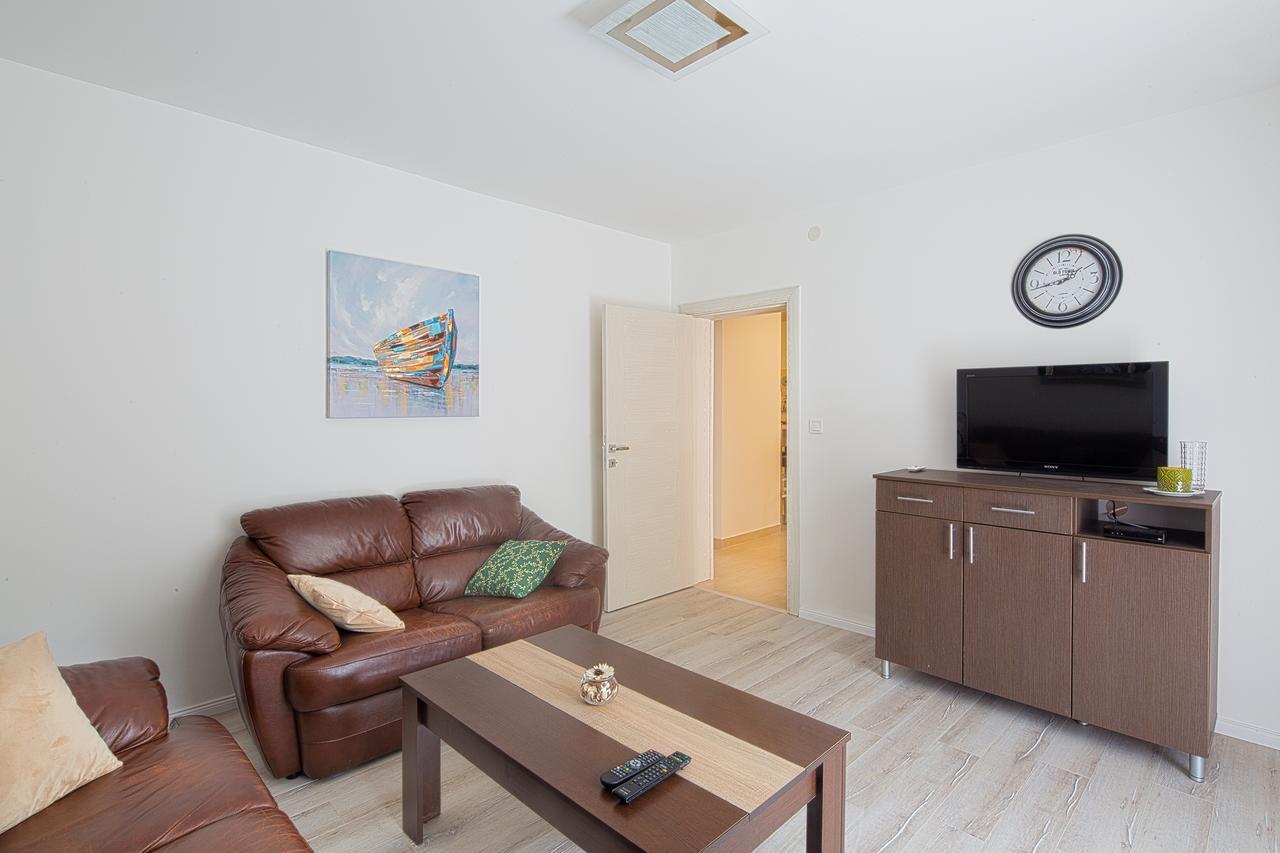 Apartman Aleksandra Μπούντβα Εξωτερικό φωτογραφία